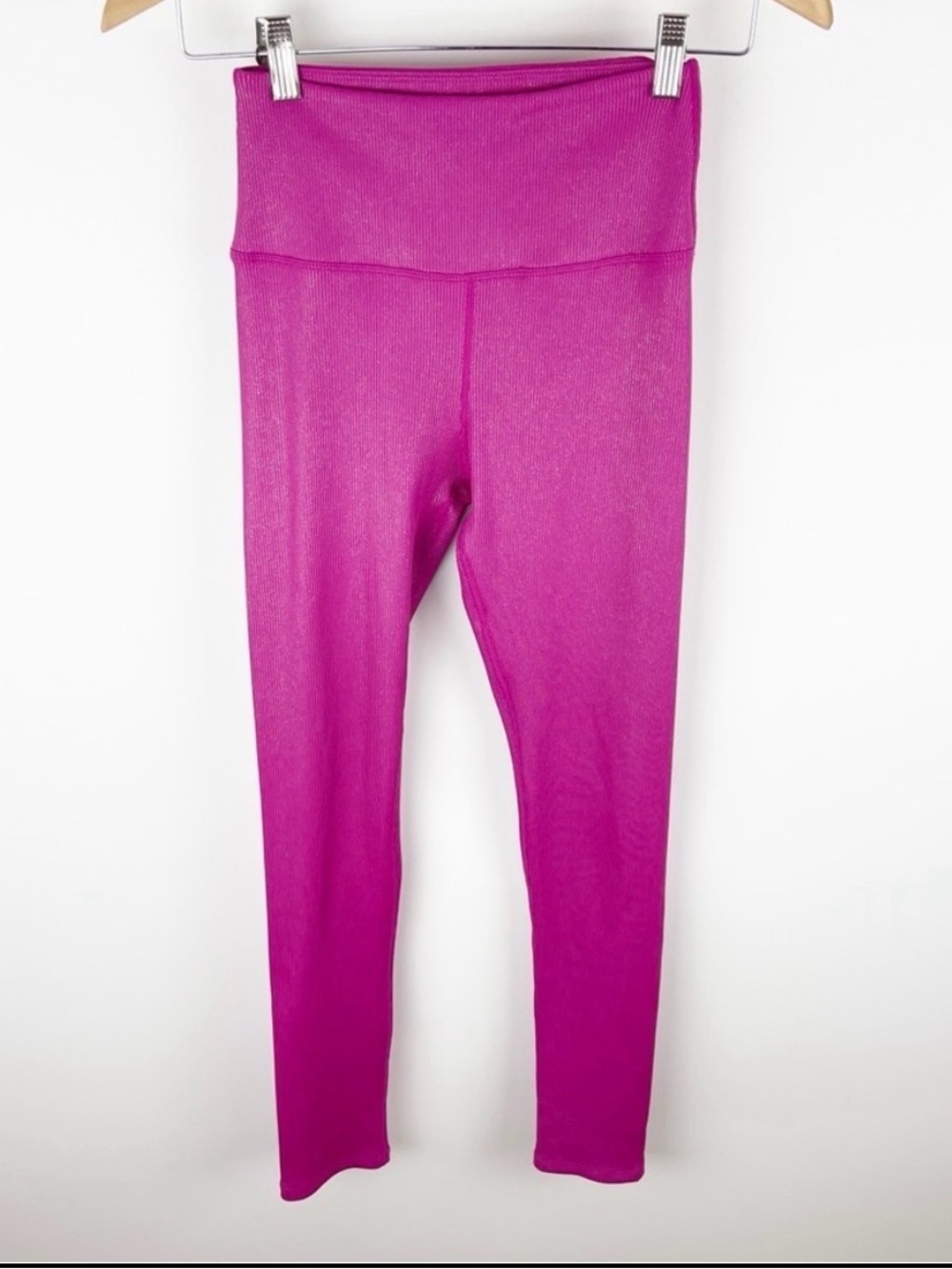 Carbon38 Iridescent Hot Pink Shimmer Leggings